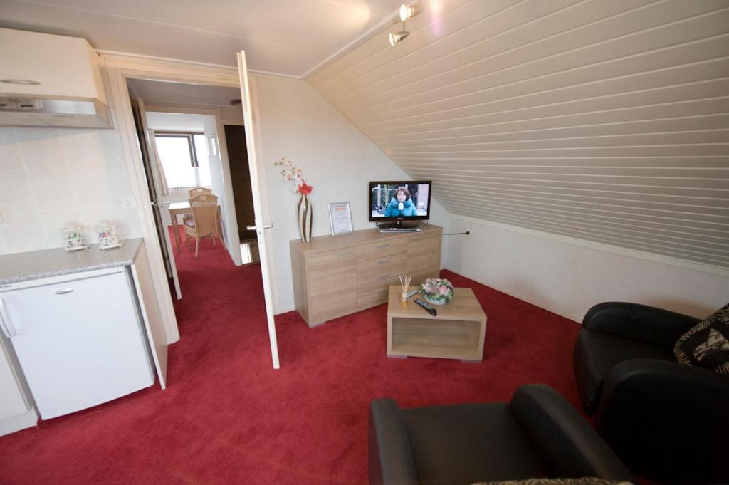 Guesthouse De Zonnestraal Де-Коог Номер фото